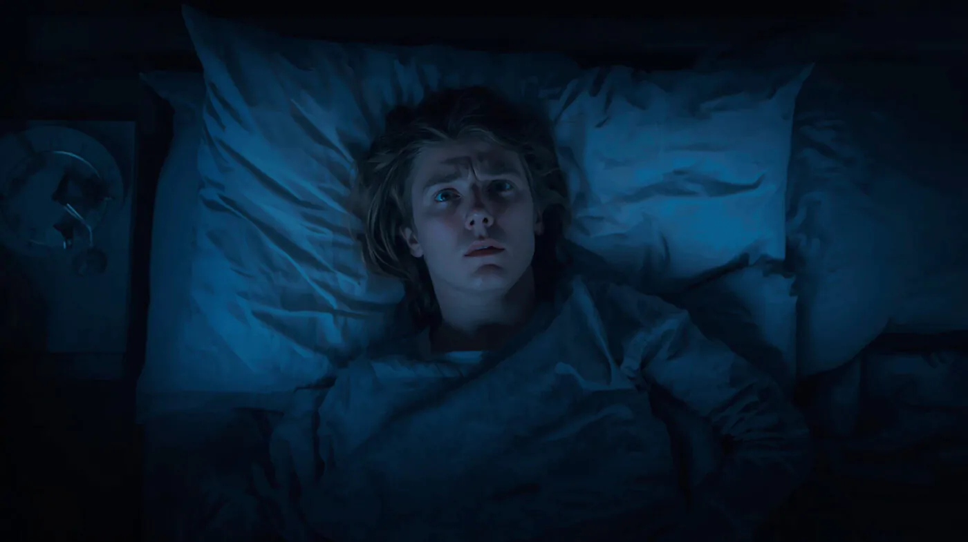 Why Do I Wake Up in the Middle of the Night – Common Causes and Expert Solutions